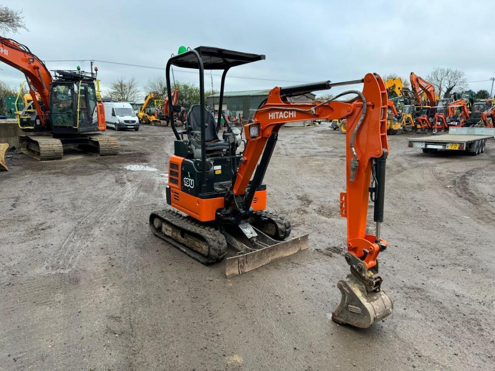 MINIEXCAVATOR HITACHI ZX 19 - VASTech Machinery