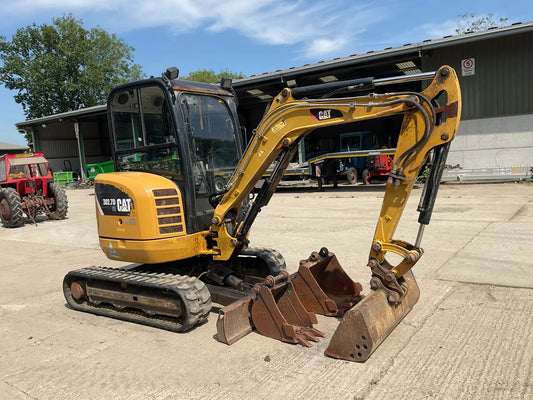 MINIEXCAVATOR CAT 302.7 - VASTech Machinery