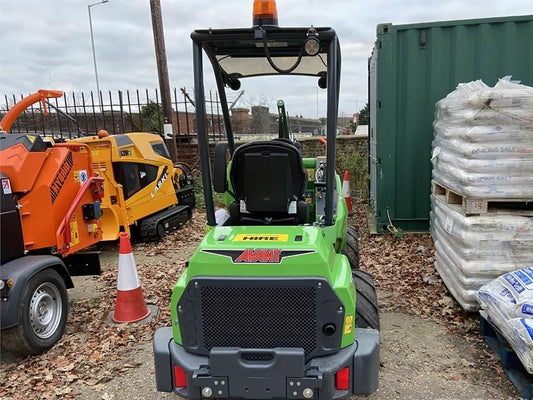 Incarcator frontal - Avant 640I