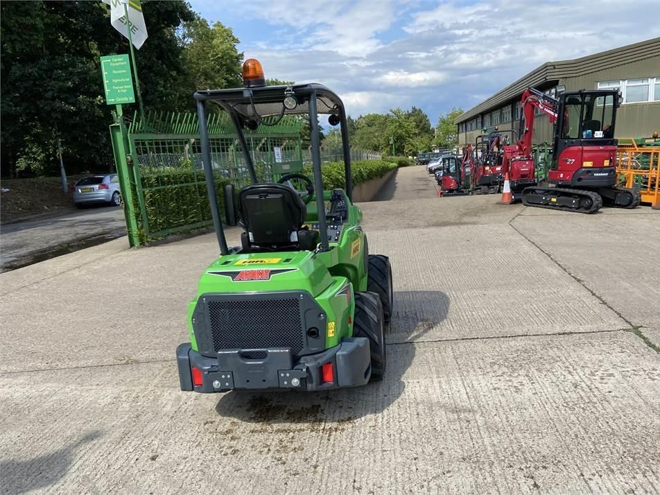 Incarcator frontal - Avant 640I