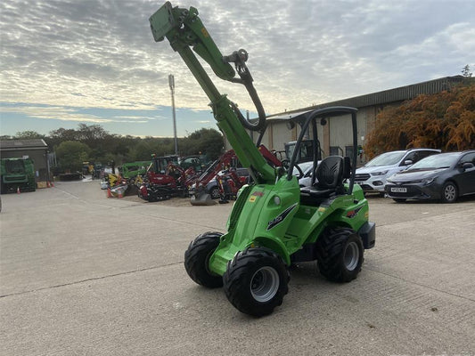 Incarcator frontal - Avant 645I