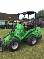 Incarcator frontal - Avant 650I