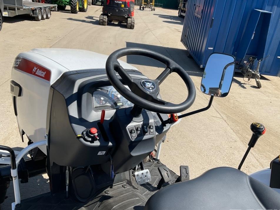 Tractor - Bobcat CT 2025