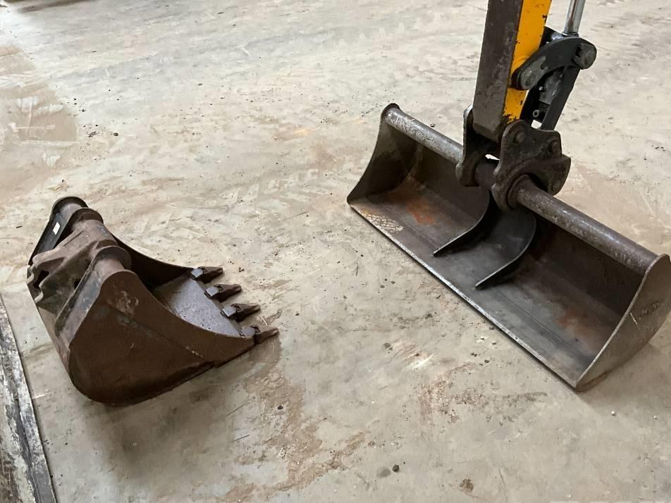 Miniexcavator - Bobcat E 35
