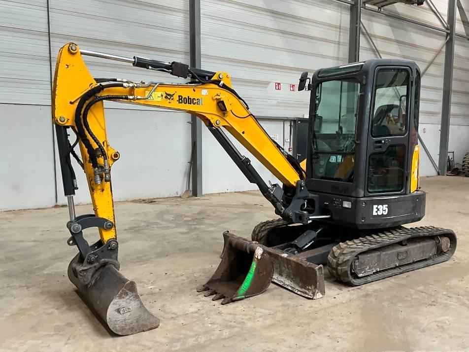 Miniexcavator - Bobcat E 35