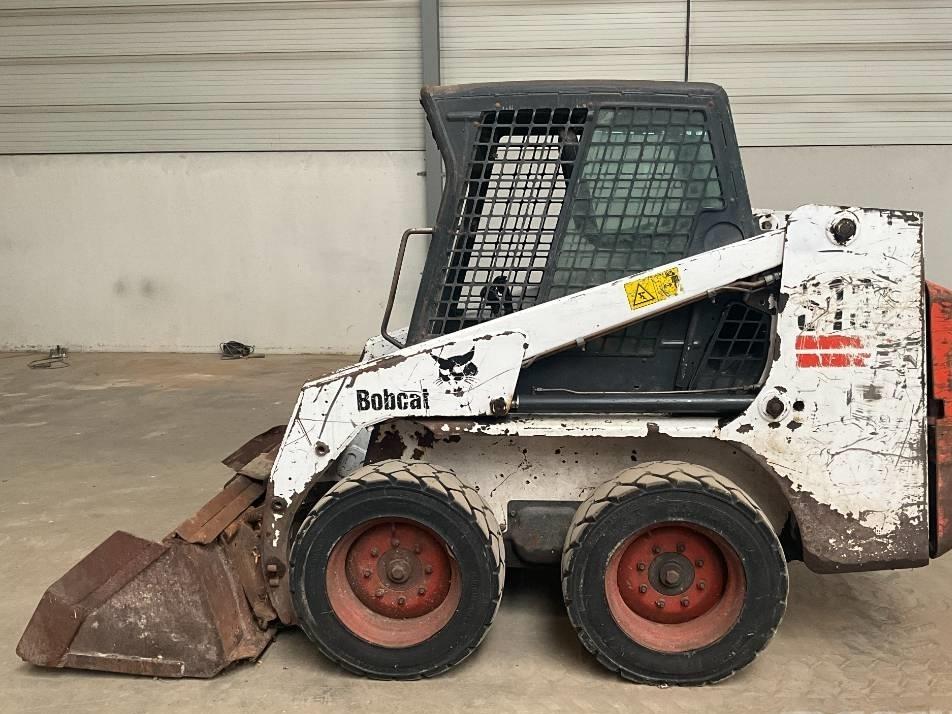 Mini incarcator - Bobcat S 130