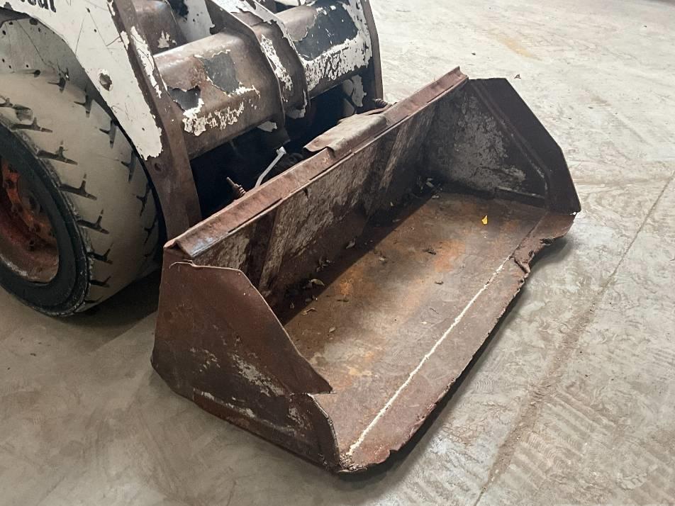 Mini incarcator - Bobcat S 130
