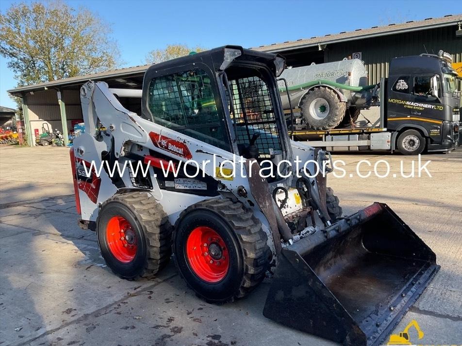 Mini incarcator - Bobcat S 530