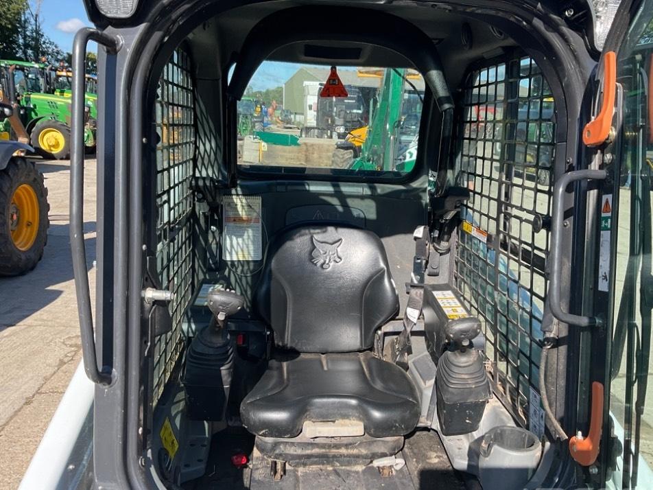 Mini incarcator - Bobcat T 450