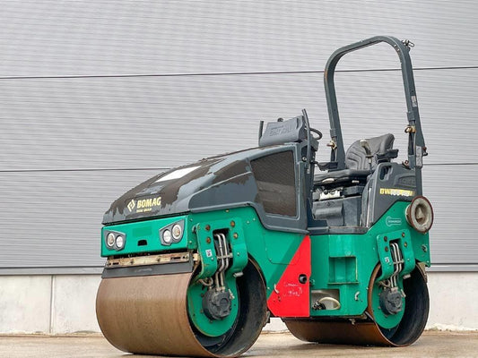 Cilindru lis - Bomag BW 100 AD-5