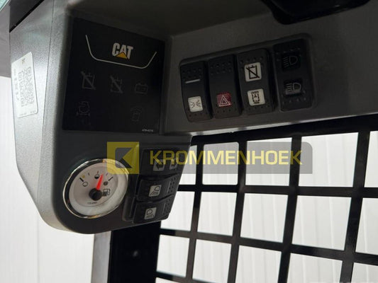 Mini incarcator - CAT 216 B3