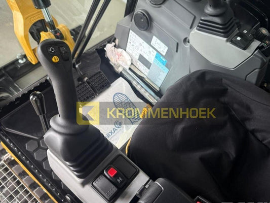 Miniexcavator - CAT 302 CR Full options | Engcon Rototilt