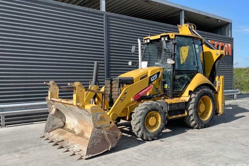 Buldoexcavator - CAT 422 F TURBO