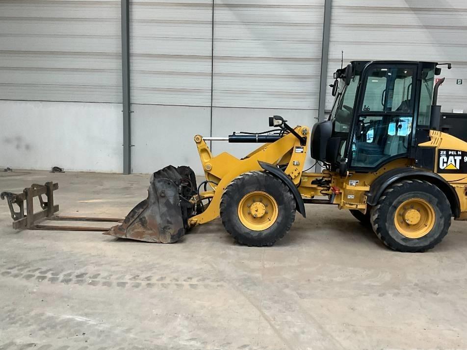 Incarcator frontal - CAT 908 H 2