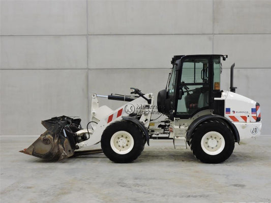 Incarcator frontal - CAT 908M + FORK