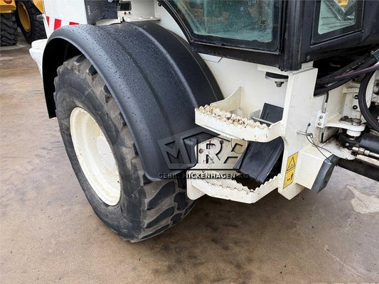 Incarcator frontal - CAT 908M