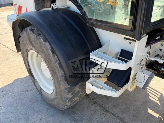 Incarcator frontal - CAT 908M