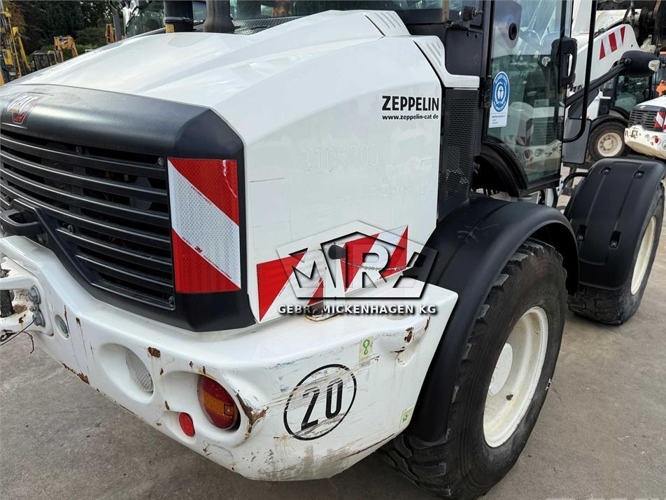 Incarcator frontal - CAT 908M