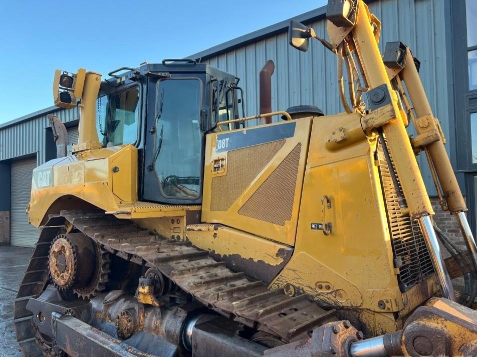 Buldozer - CAT D 8 T