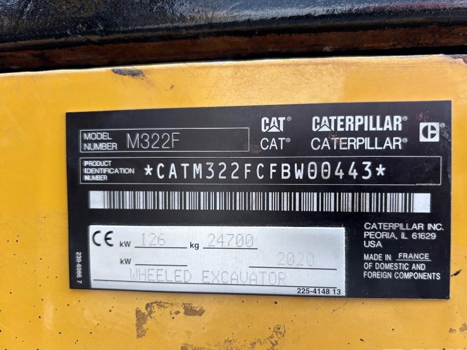 Excavator pe roti - CAT M 322 F - M322 - M 320 - M 318