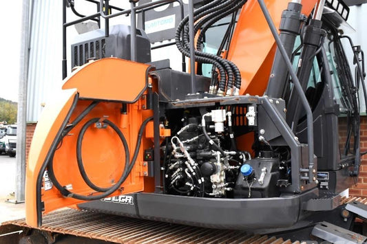 Excavator pe senile - Develon DX140LCR-7