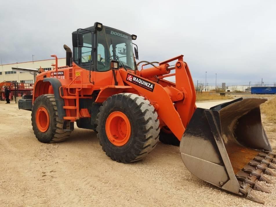 Incarcator frontal - Doosan DL 300