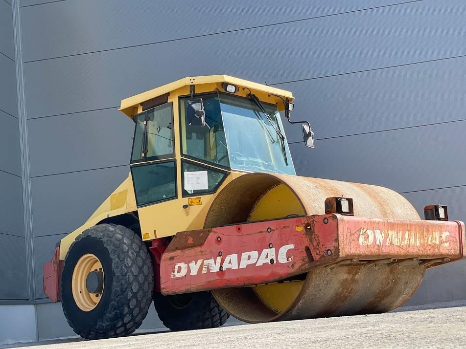 Cilindru terasier - Dynapac CA302D