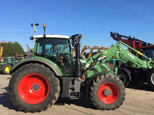 Tractor - Fendt 718 Vario Profi (ST4128)