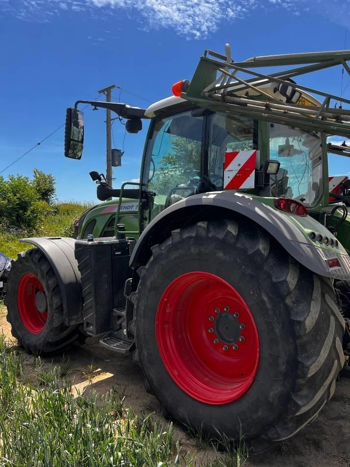 Tractor - Fendt 724 Profi