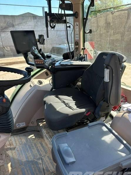 Tractor - Fendt 724 Vario Profi Plus