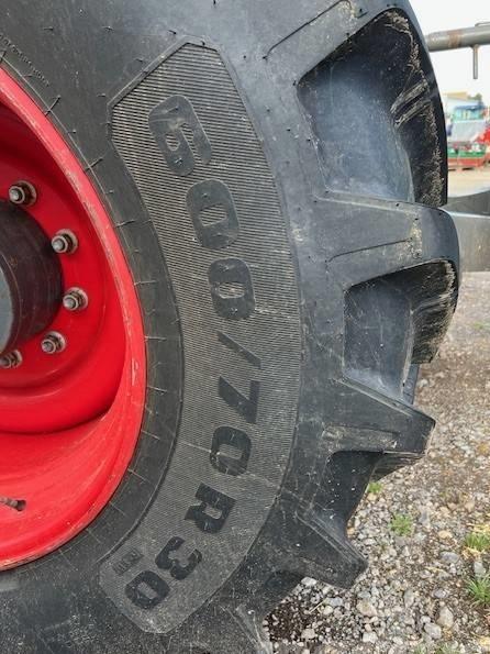 Tractor - Fendt 828 Vario Profi Plus