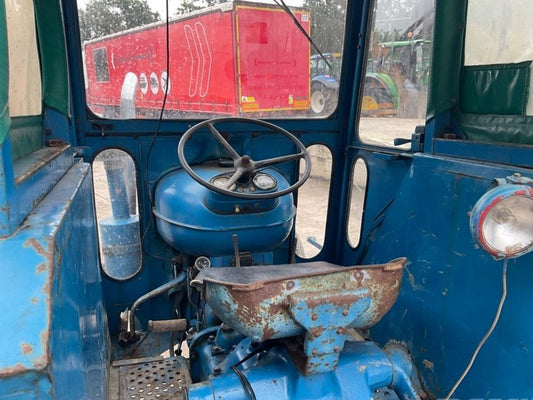 Tractor - Fordson Super Major