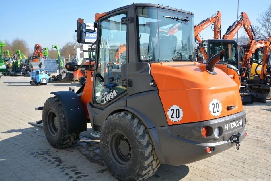 Incarcator frontal - Hitachi ZW 95-6 C