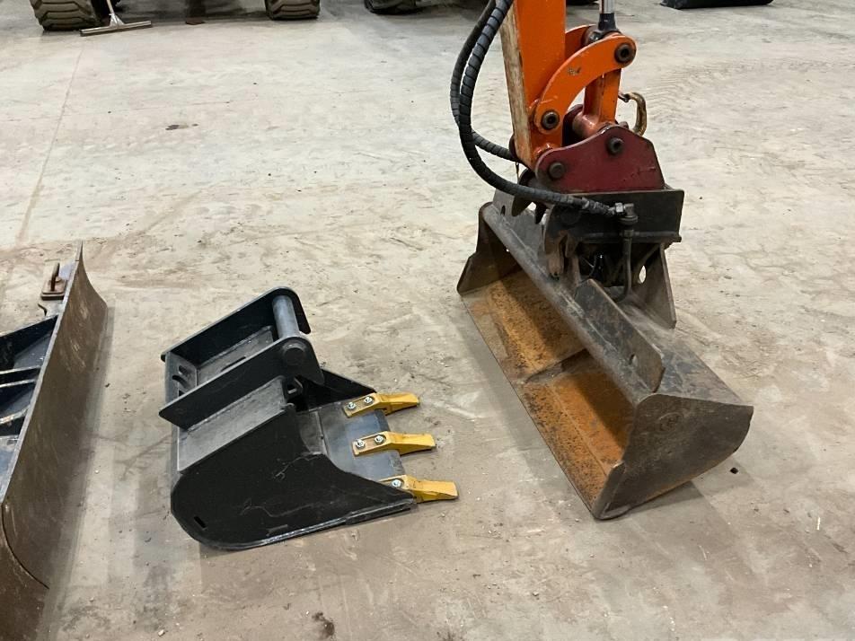 Miniexcavator - Hitachi ZX 19-6