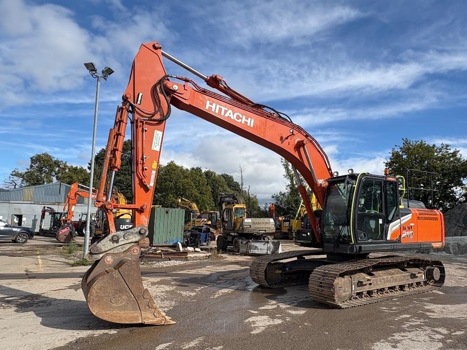 Excavator pe senile - Hitachi ZX 210 LC-7