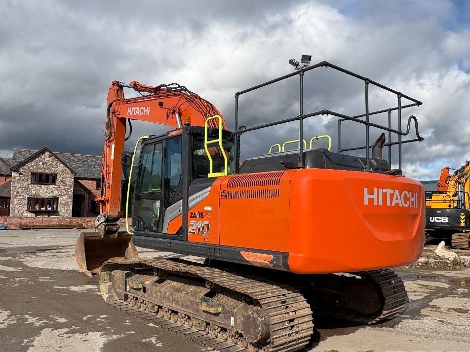 Excavator pe senile - Hitachi ZX 210 LC-7