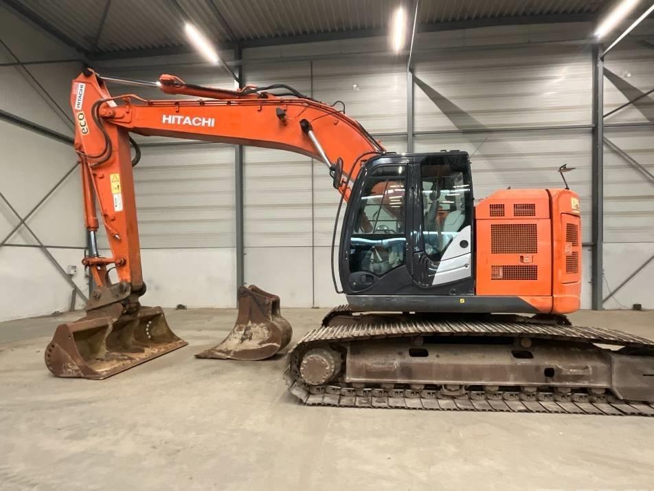 Excavator pe senile - Hitachi ZX 225 US LC-5 B