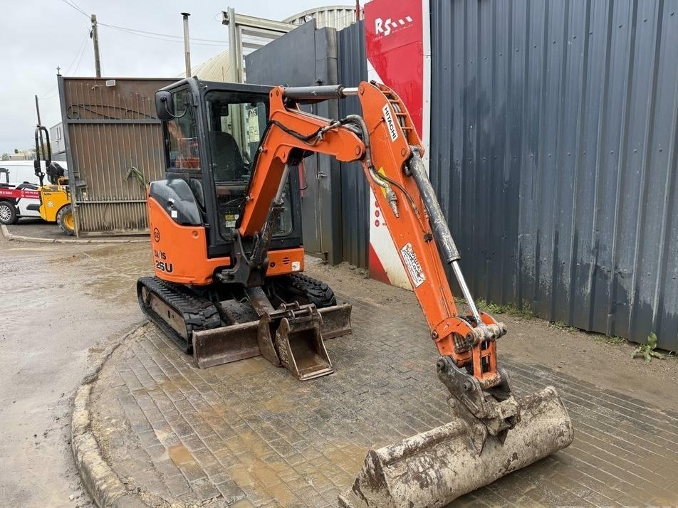 Miniexcavator - Hitachi ZX 26 U-5 A CR 2.7t Mini Excavator