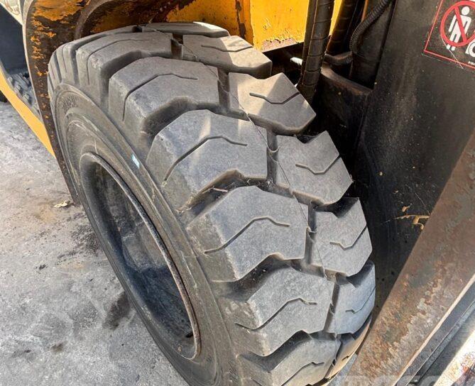 Incarcator telescopic - Hyundai 30D-9E