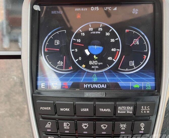 Excavator pe senile - Hyundai HX520AL