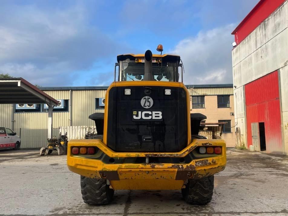 Incarcator frontal - JCB 427 HT