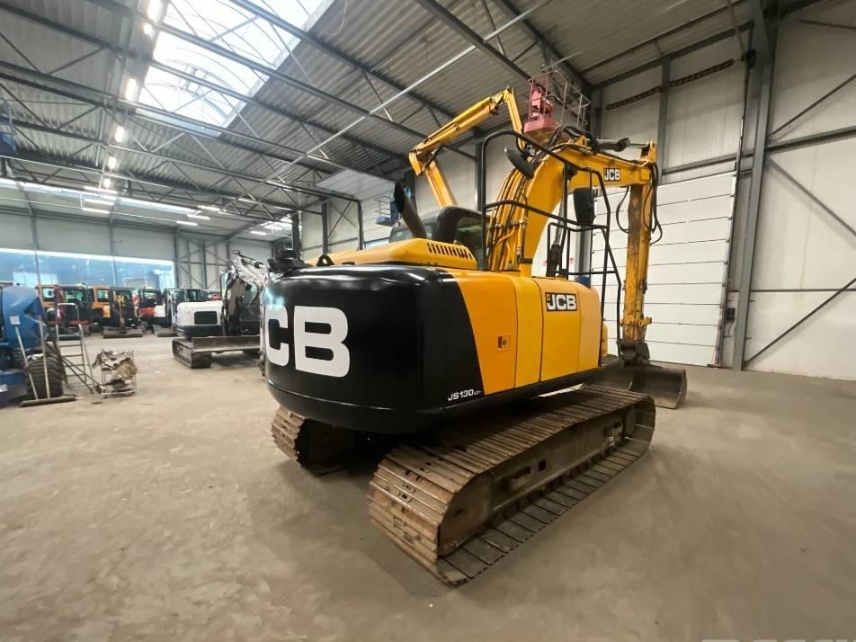 Excavator pe senile - JCB JS 130 LC 4F