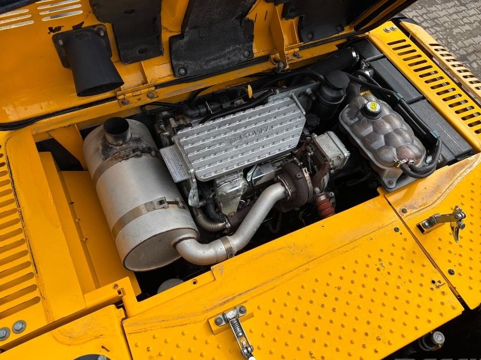 Excavator pe roti - JCB JS 160 W - JS160W - JS 175 W - JS 145 W