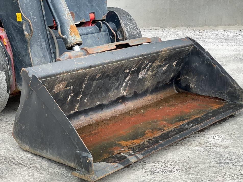 Mini incarcator - JCB R260