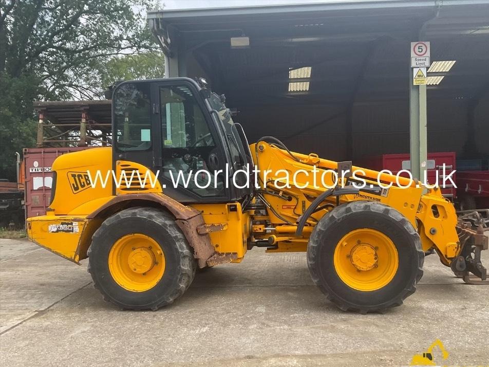 Incarcator telescopic - JCB TM 300
