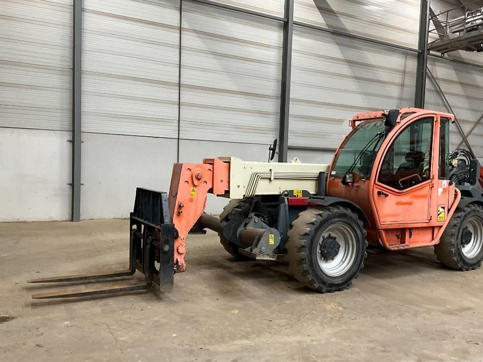 Incarcator telescopic - JLG 4013