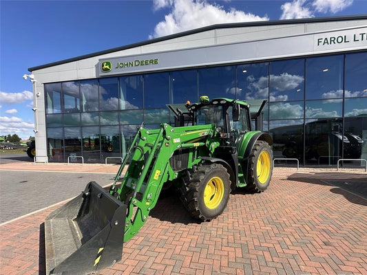 Tractor - John Deere 6110M