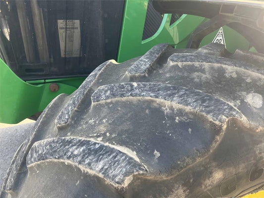 Tractor - John Deere 6120M