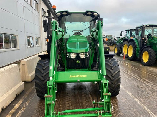 Tractor - John Deere 6120M - VASTech Machinery