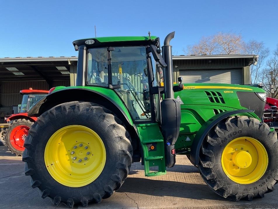 Tractor - John Deere 6155 M